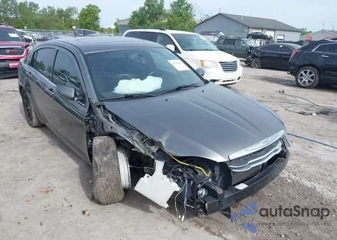 2013 Chrysler 200 Touring from USA, damaged, VIN 1C3CCBBB4DN521914